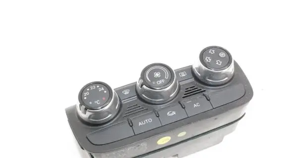 Audi TT TTS Mk2 Interior fan control switch 8J0820043AP