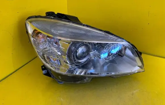 Mercedes-Benz C W204 Headlight/headlamp A2048203239