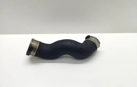 BMW 5 F10 F11 Intercooler hose/pipe 8516509 851650901 11279412