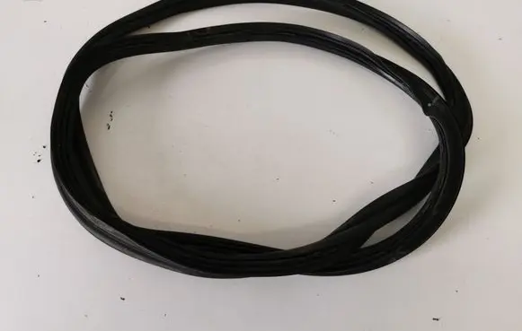Mercedes-Benz E W238 Trunk rubber seal (body) A2387505900