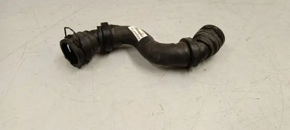 BMW i5 G60 Engine coolant pipe/hose 9886640