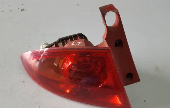 Seat Leon (1P) Rear/tail lights 1P0945095F