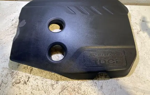 Ford Focus Engine cover (trim) AV6Q6N041A AV6Q6N041C AV6Q6N041B