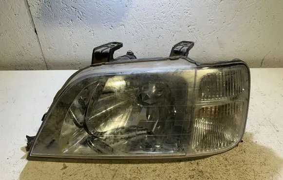 Honda CR-V Headlight/headlamp