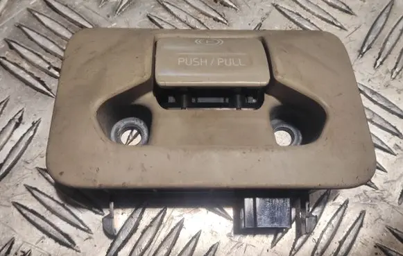 Volvo V70 Hand parking brake switch 30773540