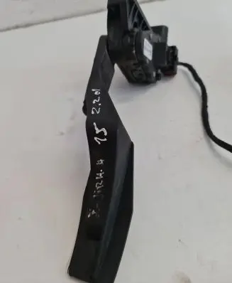 Opel Zafira A Accelerator throttle pedal 9202341 6PV00811400