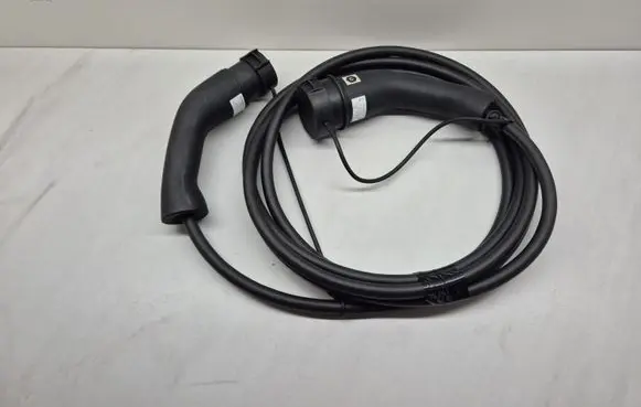 Renault Captur II Electric car charging cable 35521381 296955973R