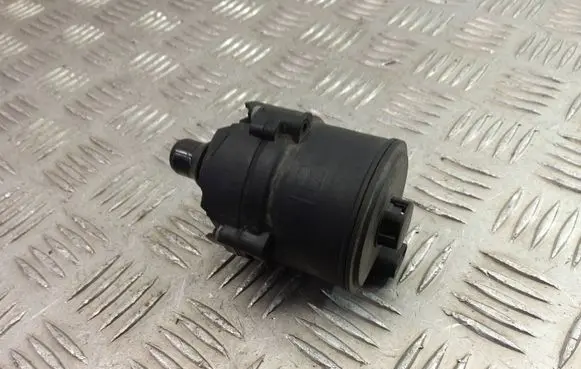 BMW X2 F39 Electric auxiliary coolant/water pump 8605322