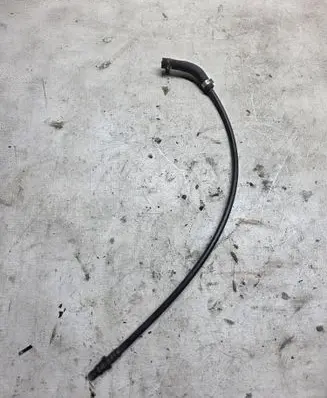 Mercedes-Benz CLS C219 Engine coolant pipe/hose A2115010425