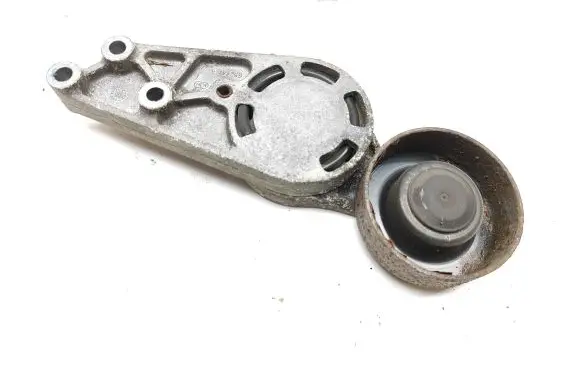 Audi A4 S4 B7 8E 8H Engine mounting bracket 06B903143D