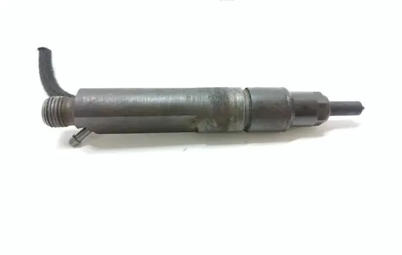Seat Toledo II (1M) Fuel injector 028130201 0432193747