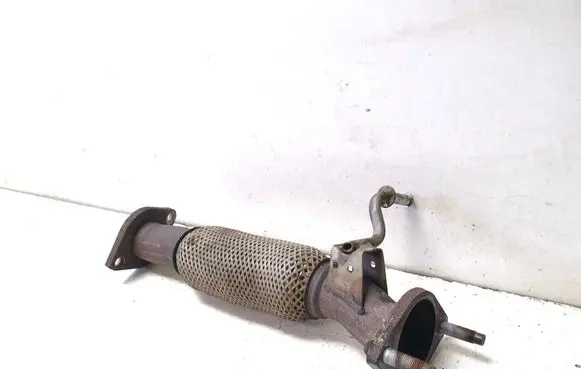KIA Sportage Muffler pipe connector clamp 