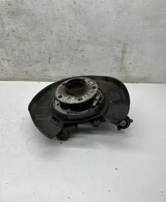 BMW 4 F32 F33 Rear wheel hub spindle/knuckle 1161761 UUR10539