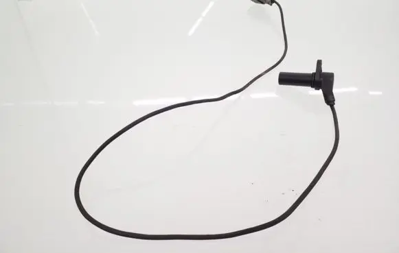 Volkswagen PASSAT B5 Crankshaft position sensor 038907319E