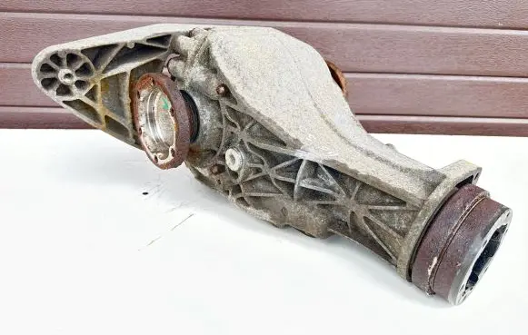 Audi A5 8T 8F Rear differential 0AR525083B