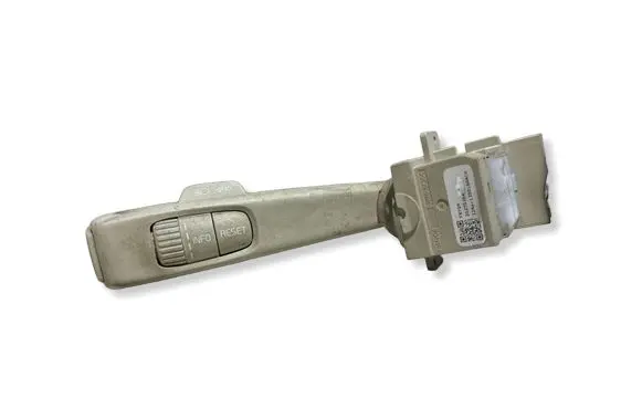 Volvo XC70 Indicator stalk 31275354