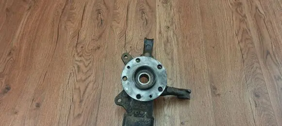 Renault Laguna III Front wheel hub 400150027R