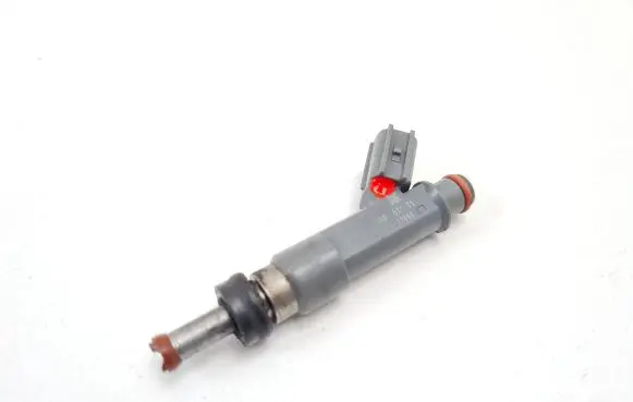 Toyota Prius (XW50) Fuel injector 2325037080 250053125
