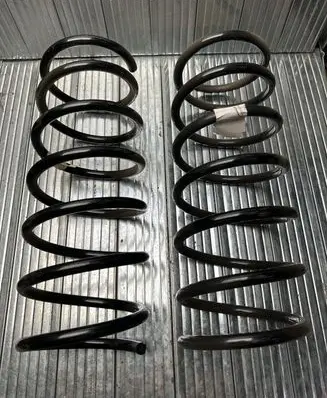 BMW 5 E34 Front coil spring 31331135462 31133339 31090761