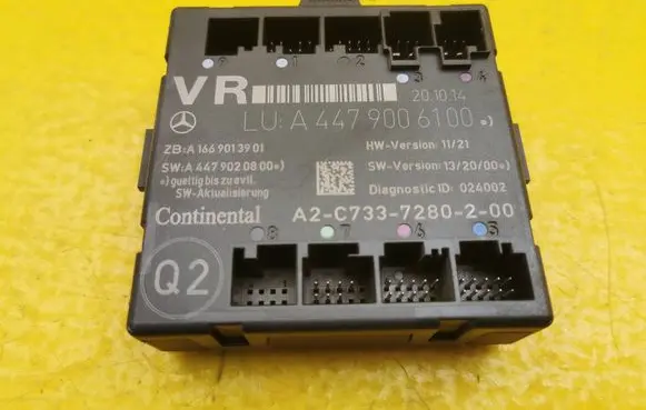 Mercedes-Benz V Class W447 Door control unit/module A4479006100 A4479020800
