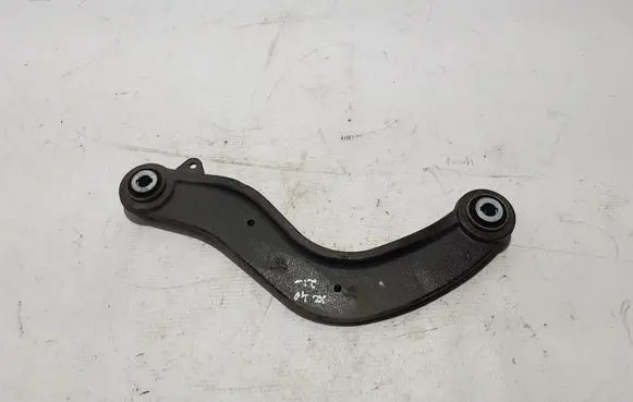 Volvo XC40 Rear control arm 32315525