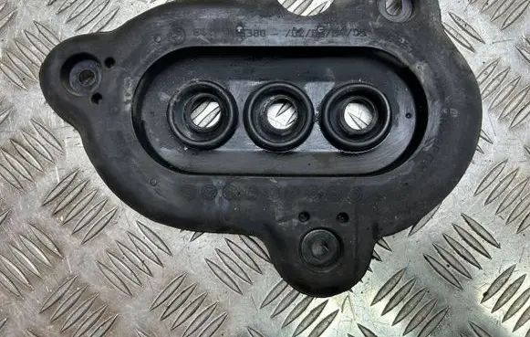 BMW 6 F06 Gran coupe Other engine bay part 9115380 64119115380