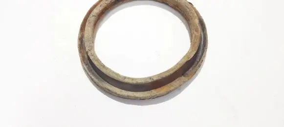 Subaru Impreza I Front coil spring rubber mount 