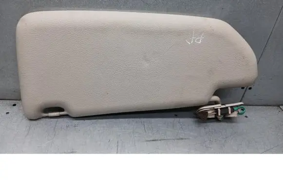 Volvo V70 Sun visor