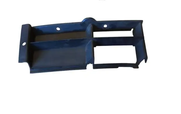 BMW 5 E39 Front bumper lower grill 8235640