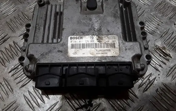 Renault Scenic II - Grand scenic II Engine control unit/module 0281011776 8200391966