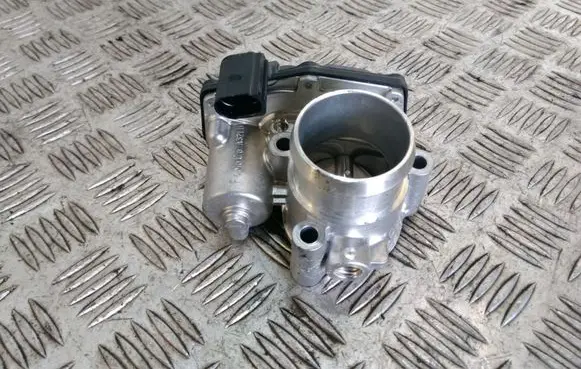 Ford Focus Electric throttle body valve CM5G9F991GA