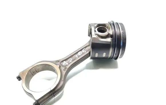 Peugeot 3008 I Piston with connecting rod 