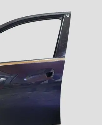 Mercedes-Benz C W204 Front door