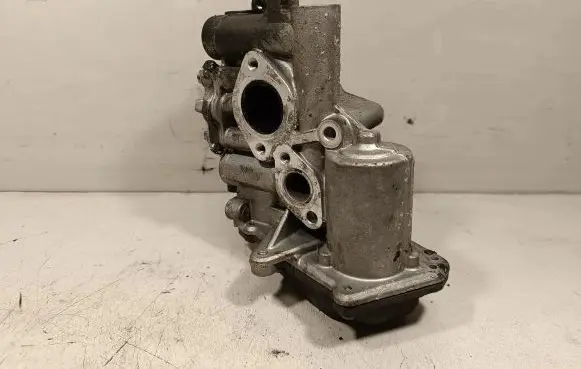 Mercedes-Benz E W213 EGR valve A6541406900 A6541406900001