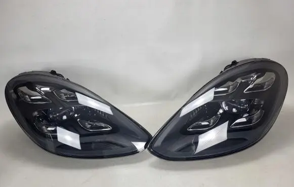 Porsche Panamera (971) Headlights/headlamps set 971941036J 971941035J