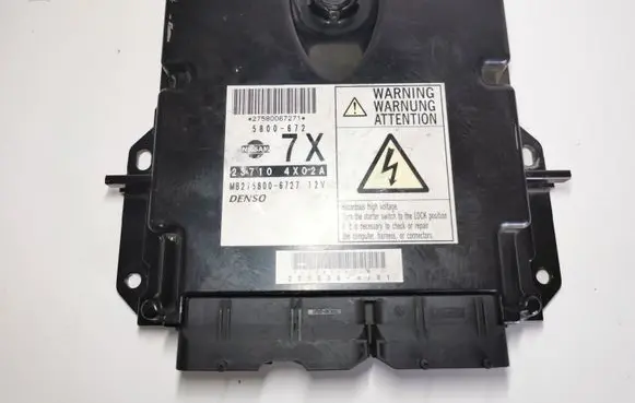 Nissan Navara D40 Engine control unit/module MB275800