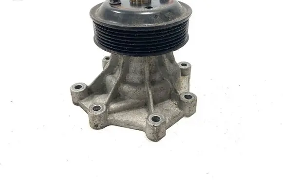 KIA Sorento Water pump