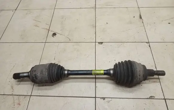 Mercedes-Benz ML W164 Front driveshaft A1643300801