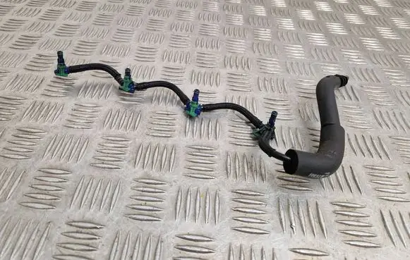 Peugeot 308 Fuel return line/hose 