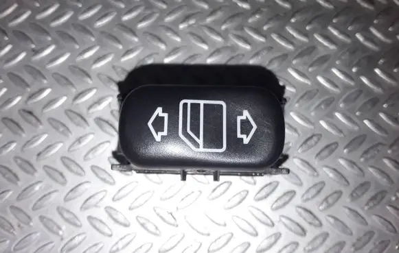 Mercedes-Benz S W220 Electric window control switch 2208201210