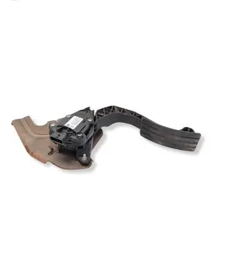 Dacia Duster II Accelerator throttle pedal 180022703R 07072017 6PV00997803