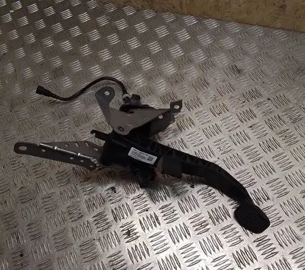 Clutch pedal