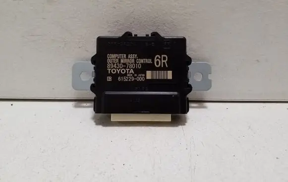 Lexus NX Wing mirror control module 8943078010 615229000