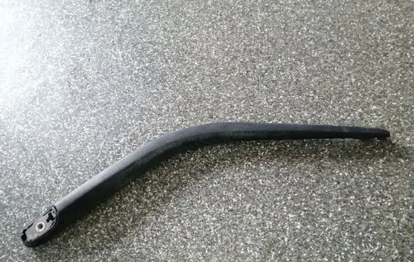 Nissan Primera Rear wiper blade arm 8200001885