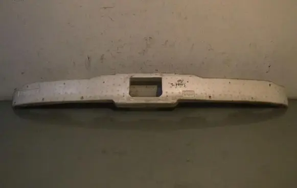 Toyota Prius (NHW20) Rear bumper foam support bar 