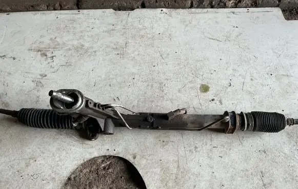 Skoda Fabia Mk2 (5J) Steering rack 