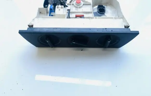 Audi A6 S6 C4 4A Climate control unit 4a0959511