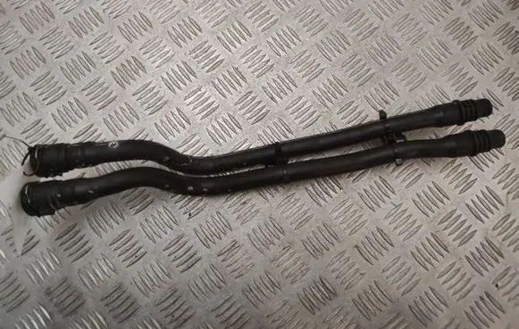 Peugeot 3008 II Engine coolant pipe/hose 9822184480