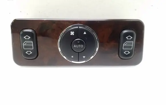 Mercedes-Benz ML W163 Electric window control switch A1638200426