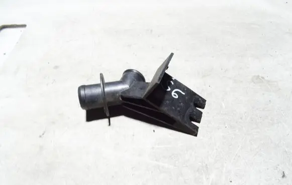 Audi A6 S6 C6 4F Air filter cleaner box bracket assembly 4F0133425C